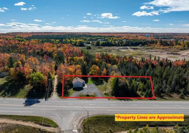Photo 3 of Single family home for sale at E9399 M 28 Hwy, Munising, MI 49862 | MLS# 50192028 | Listing updated on 2026-08-17