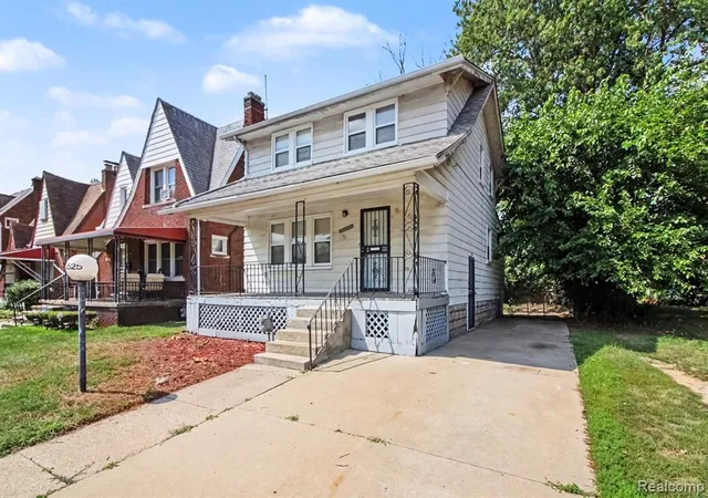 2nd image of 16525 Lawton St, Detroit, MI 48221 3147 | MLS# 61023969