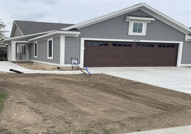 Homes for sale in Byron Center, MI | 1038 Bellview Meadow Dr #70, Byron Center, MI 49315 | MLS# 70535225