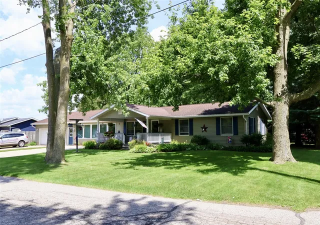 Homes for sale in Lake Odessa, MI | 1510 Alger St, Lake Odessa, MI 48849 | MLS# 70540971