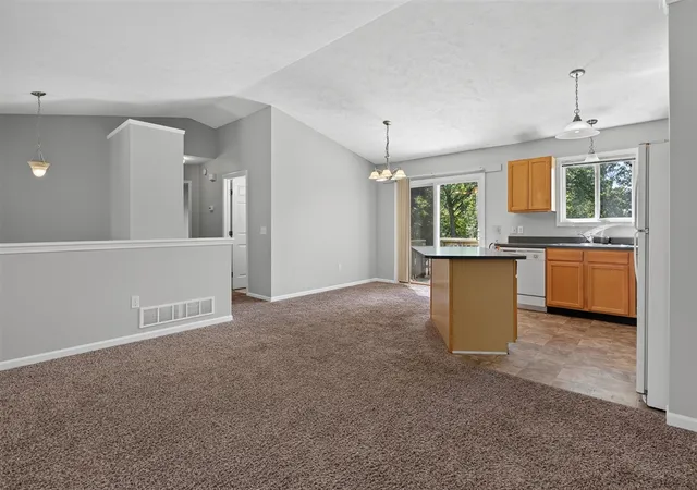 Photo 3 of Sale Pending at 1006 26th Street, Wyoming, MI 49509 | MLS# 70549961 | Listing updated on 2026-08-09