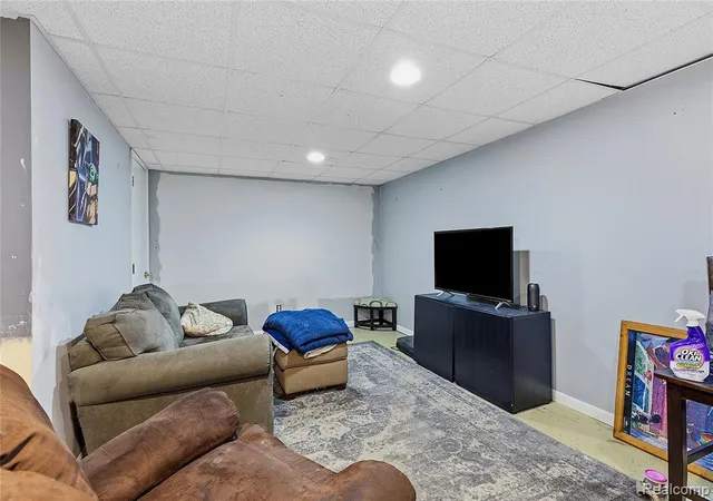 5th image of 22159 W Brandon St, Farmington Hills, MI 48336 | MLS# 61002465