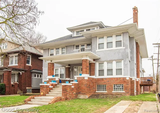 Homes for sale in Detroit, MI | 30 Lawrence St, Detroit, MI 48202 1015 | MLS# 60981710