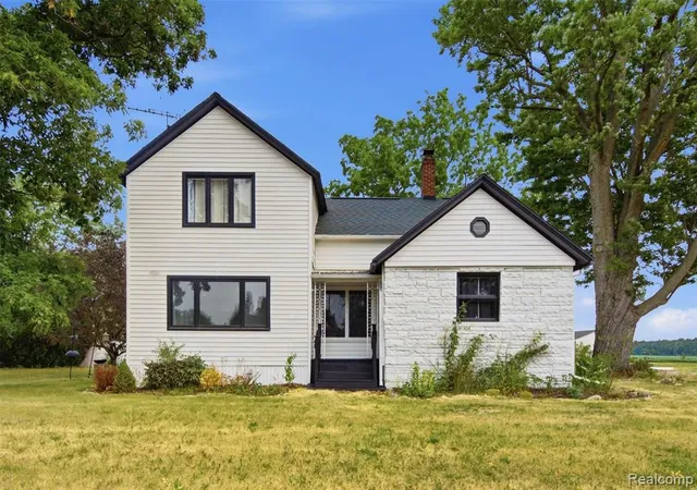 1st image of 4286 Hill Rd, Swartz Creek, MI 48473 | MLS# 61016104