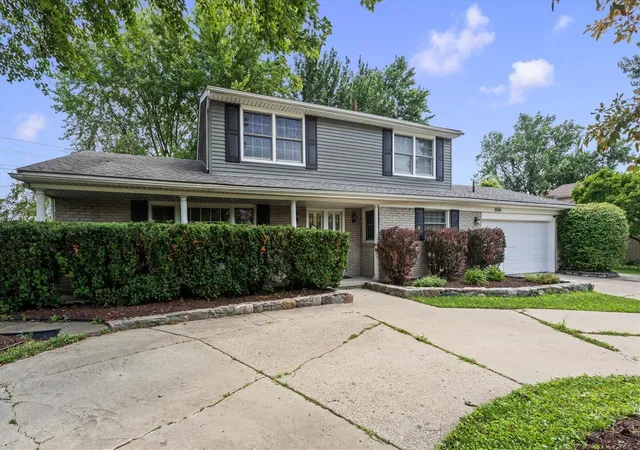 Homes for sale in Farmington Hills, MI | 25964 Kilreigh Dr, Farmington Hills, MI 48336 | MLS# 70544181
