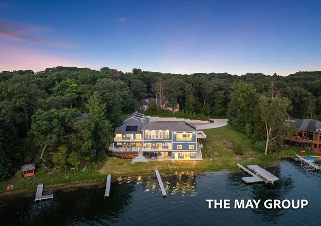 Photo 1 of Mansion for sale at 3443 Manderley Dr, Grand Rapids, MI 49525 | MLS# 70554428 | Listing updated on 2026-08-27