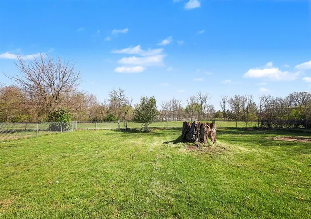 Homes for sale in Grand Rapids, MI | 1411 Meadowlane Dr, Grand Rapids, MI 49508 | MLS# 70529795