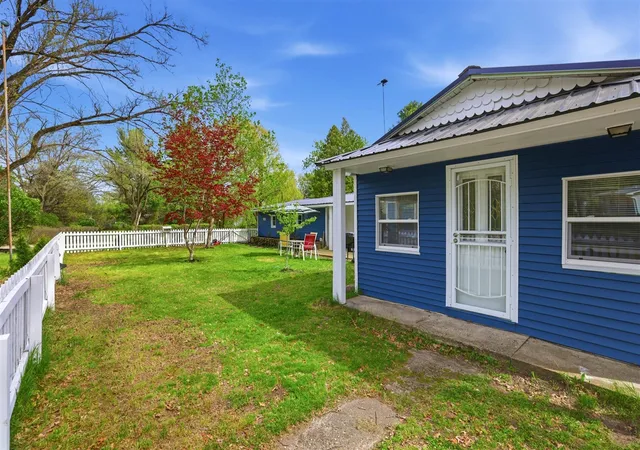 Homes for sale in Greenville, MI | 10109 W Wise Rd, Greenville, MI 48838 | MLS# 70529073