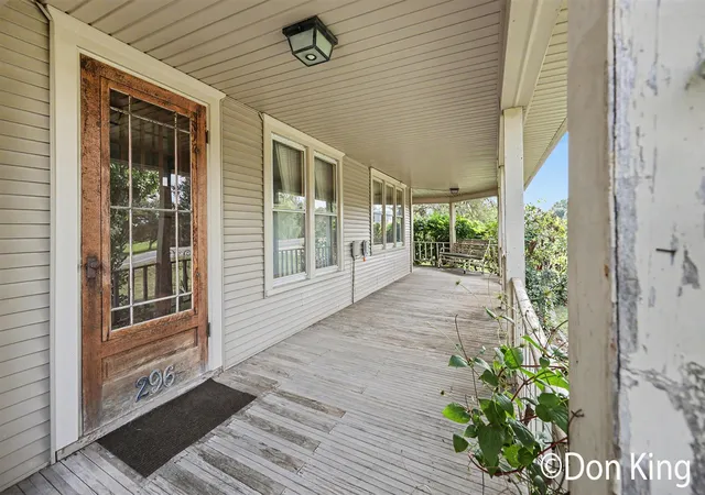 Photo 3 of Single family home for sale at 296 13 Mile Rd, Sparta, MI 49345 | MLS# 70553512 | Listing updated on 2026-09-09