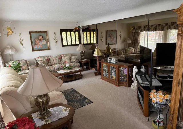 Photo 2 of Single family home for sale at 21009 Danbury St, Clinton Township, MI 48035 | MLS# 50219781 | Listing updated on 2026-08-27