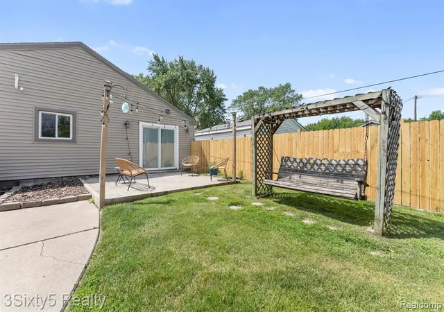 Homes for sale in Taylor, MI | 20060 Koths St, Taylor, MI 48180 | MLS# 61000494