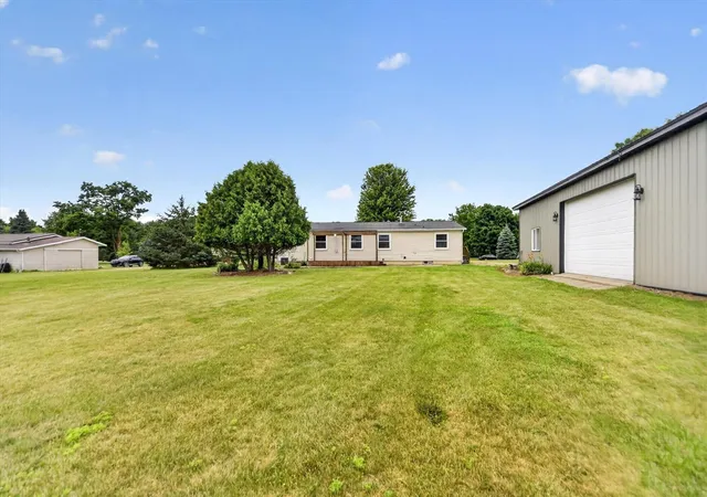 Homes for sale in Lyons, MI | 3663 S Lyons Rd, Lyons, MI 48851 | MLS# 70542013