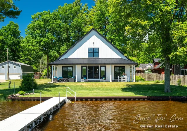 Homes for sale in White Cloud, MI | 1022 S Woodland Dr, White Cloud, MI 49349 | MLS# 70543171