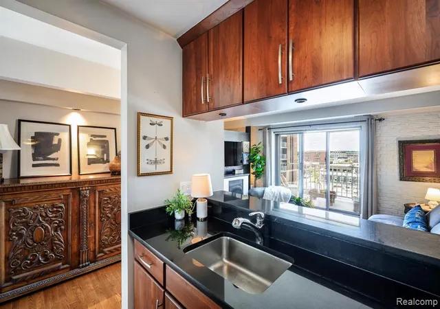 Photo 5 of Condominium at 411 S Old Woodward Ave #815, Birmingham, MI 48009 | MLS# 61002728 | | Sold on 2026-07-01