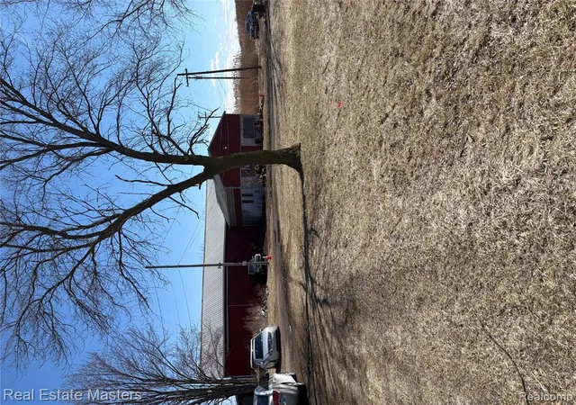 Homes for sale in Fort Gratiot, MI | 5230 State Rd, Fort Gratiot, MI 48059 | MLS# 60979519