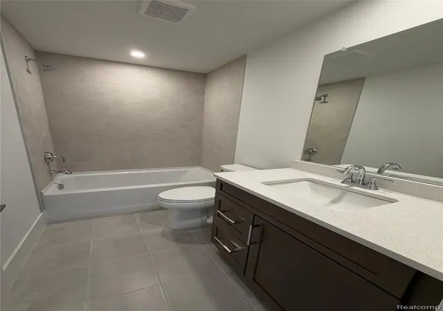 Photo 5 of Condo for sale at 107 Bridle #54, Northville, MI 48167 | MLS# 61020559 | Listing updated on 2026-08-19