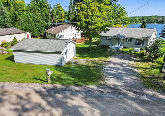 Photo 1 of Single family home for sale at 4422 S Sunset Dr, Glennie, MI 48737 | MLS# 80072698 | Listing updated on 2026-09-16