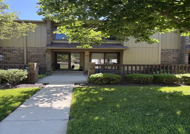 Homes for sale in Bloomfield Hills, MI | 1669 S Hill Blvd, Bloomfield Hills, MI 48304 | MLS# 70544484