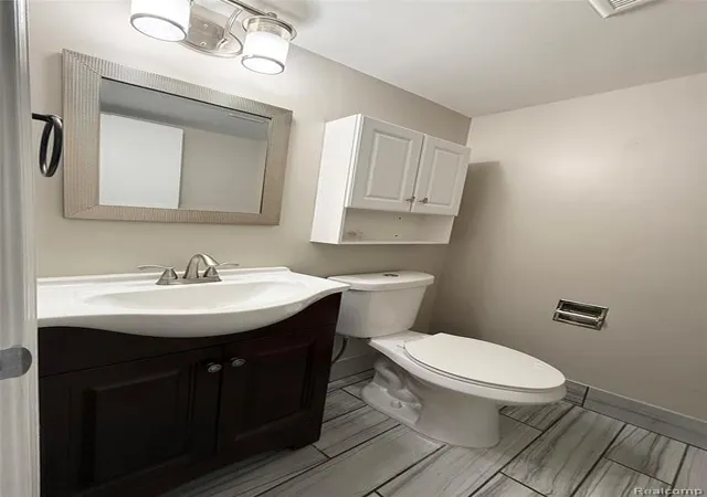 Listing Photo 5 - Condo for sale in building located at 41732 Onaway Dr, Northville, MI 48167