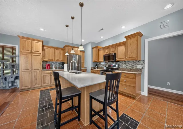 5th image of 4711 Pardee Rd, Webberville, MI 48892 | MLS# 61011296