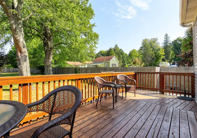 5th image of 07370 N North Shore Dr #23, South Haven, MI 49090 | MLS# 70498434