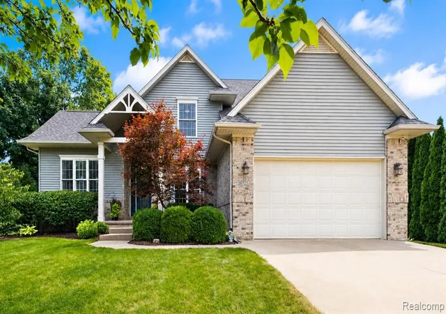 2nd image of 16525 W Horseshoe Trl, Linden, MI 48451 | MLS# 61020060