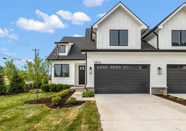 1st image of 5874 Heights Dr #Unit 20 / Building 10, Sterling Heights, MI 48314 | MLS# 50209446