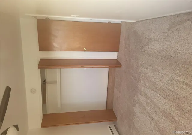 4th image of 19160 Winston St #213, Detroit, MI 48219 | MLS# 61003879