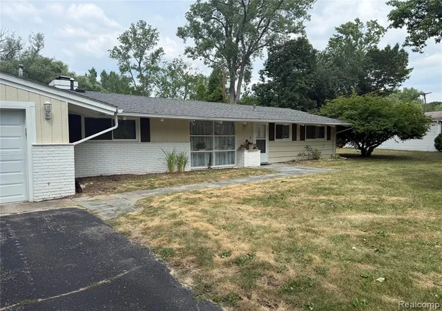 Photo 1 of Land for sale at 3637 Shallow Brk Dr, Bloomfield Hills, MI 48302 | MLS# 61003598 | Listing updated on 2026-08-14