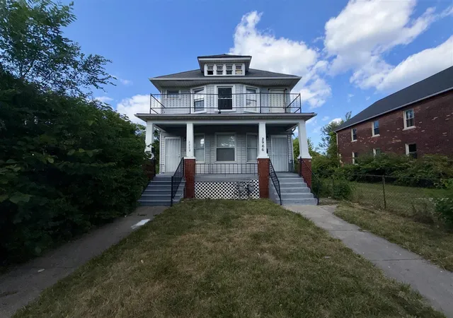 Listing Photo 2 - Condo for sale in building located at 2966 Harding St, Detroit, MI 48215