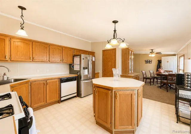 Photo 4 of Manufactured home for sale at 9192 Canyon Trail Dr, Newport, MI 48166 | MLS# 61025559 | Listing updated on 2026-09-13