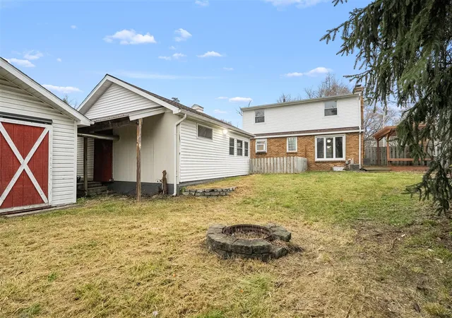 Homes for sale in Kalamazoo, MI | 1413 Sunnyside Dr, Kalamazoo, MI 49048 | MLS# 70506034