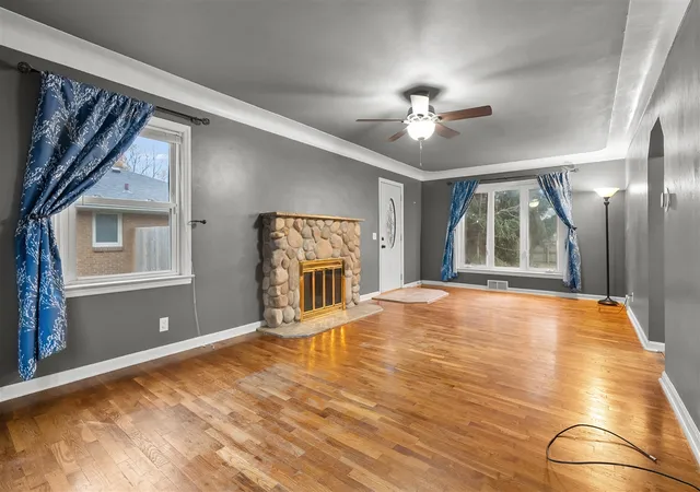 Homes for sale in Kalamazoo, MI | 1413 Sunnyside Dr, Kalamazoo, MI 49048 | MLS# 70506034