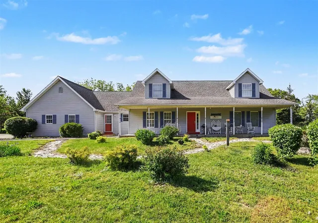 Homes for sale in Edwardsburg, MI | 22680 Davis Lake St, Edwardsburg, MI 49112 | MLS# 70535994