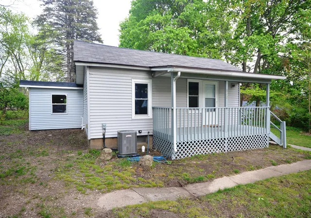 Homes for sale in Albion, MI | 822 N Berrien St, Albion, MI 49224 | MLS# 70533152