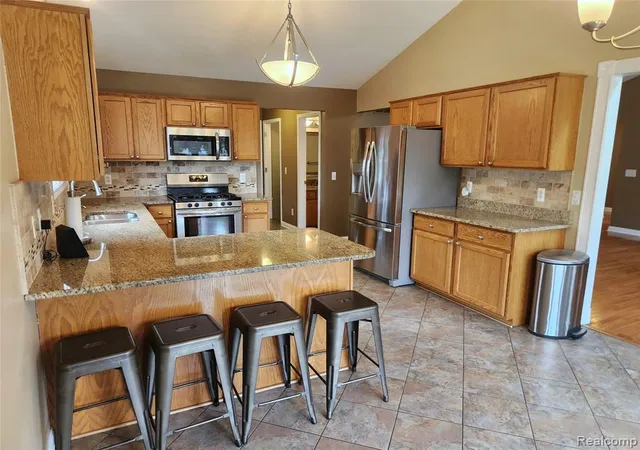 Photo 4 of Single family home for sale at 29007 Oakmont Dr, Chesterfield, MI 48051 | MLS# 61023221 | Listing updated on 2026-08-27