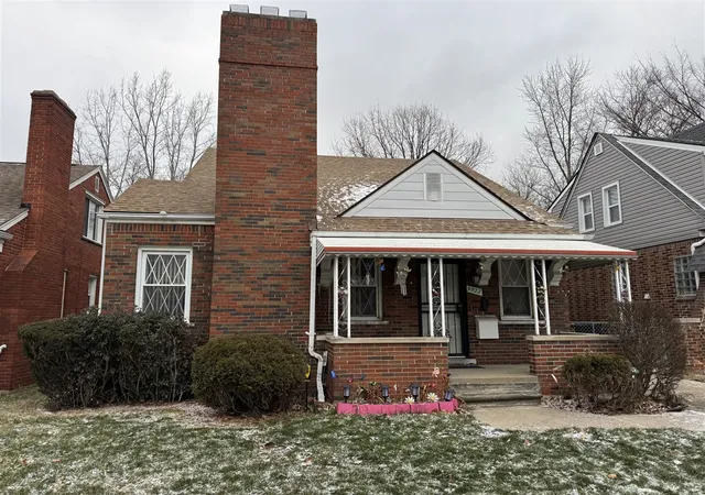 Homes for sale in Detroit, MI | 9922 Yorkshire Rd, Detroit, MI 48224 | MLS# 70511740