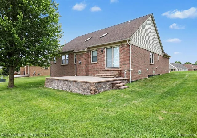 Homes for sale in Washington, MI | 8183 Prestwick Ln, Washington, MI 48095 | MLS# 61003744
