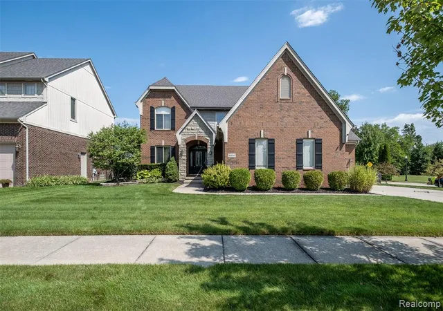 Photo 3 of Single family home for sale at 48850 Austrian Pine Dr, Macomb, MI 48044 6126 | MLS# 61024979 | Listing updated on 2026-08-28