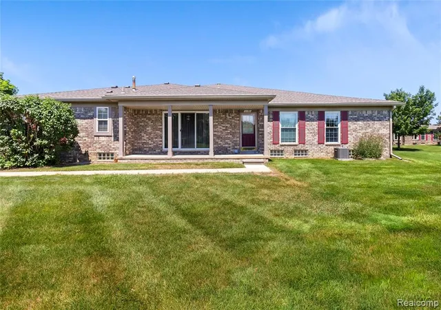 Homes for sale in Washington, MI | 11186 Spruce Ct, Washington, MI 48094 | MLS# 61010867