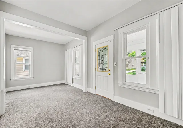 Homes for sale in Grand Rapids, MI | 2041 Edgewood Ave, Grand Rapids, MI 49505 | MLS# 70542774