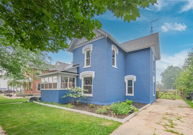 Photo 2 of Sale Pending at 359 Ypsilanti St, Dundee, MI 48131 | MLS# 70546440 | Listing updated on 2026-08-29