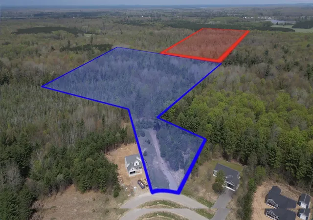 Homes for sale in Grawn, MI | 6639 Fall Rd, Grawn, MI 49637 | MLS# 80068588