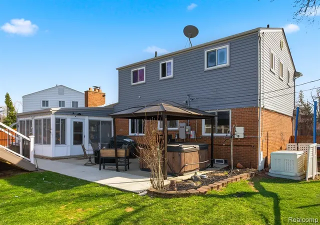 5th image of 17312 Midway Ave, Allen Park, MI 48101 | MLS# 60984760