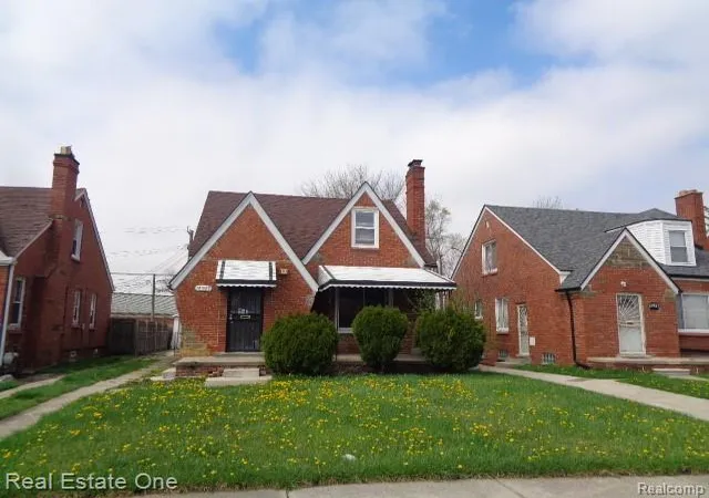 Single Family Residence at 18927 Stansbury St, Detroit, MI 48235 | MLS# 60985010 | | Sold on 2026-05-26