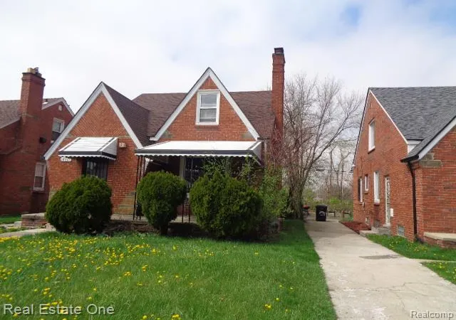 Photo 2 of Single Family Residence at 18927 Stansbury St, Detroit, MI 48235 | MLS# 60985010 | | Sold on 2026-05-26