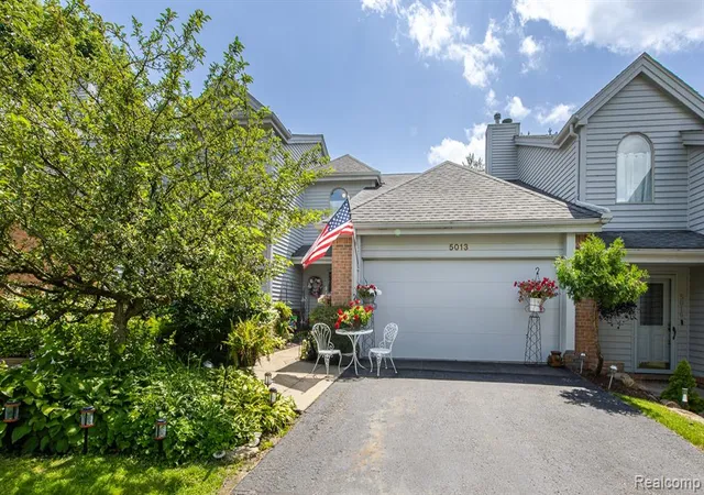 Photo 2 of Condo for sale at 5013 Timberway Trl, Clarkston, MI 48346 4466 | MLS# 61010769 | Listing updated on 2026-08-26