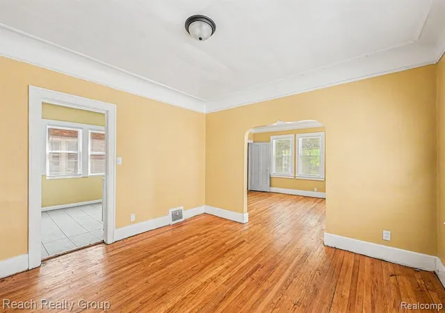 4th image of 2984 Clements St, Detroit, MI 48238 2708 | MLS# 60999159