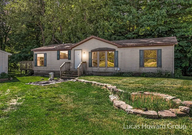 1st image of 6088 W 1 Mile Rd, Hesperia, MI 49421 | MLS# 70536569