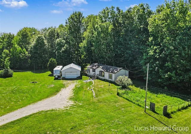 31st image of 6088 W 1 Mile Rd, Hesperia, MI 49421 | MLS# 70536569